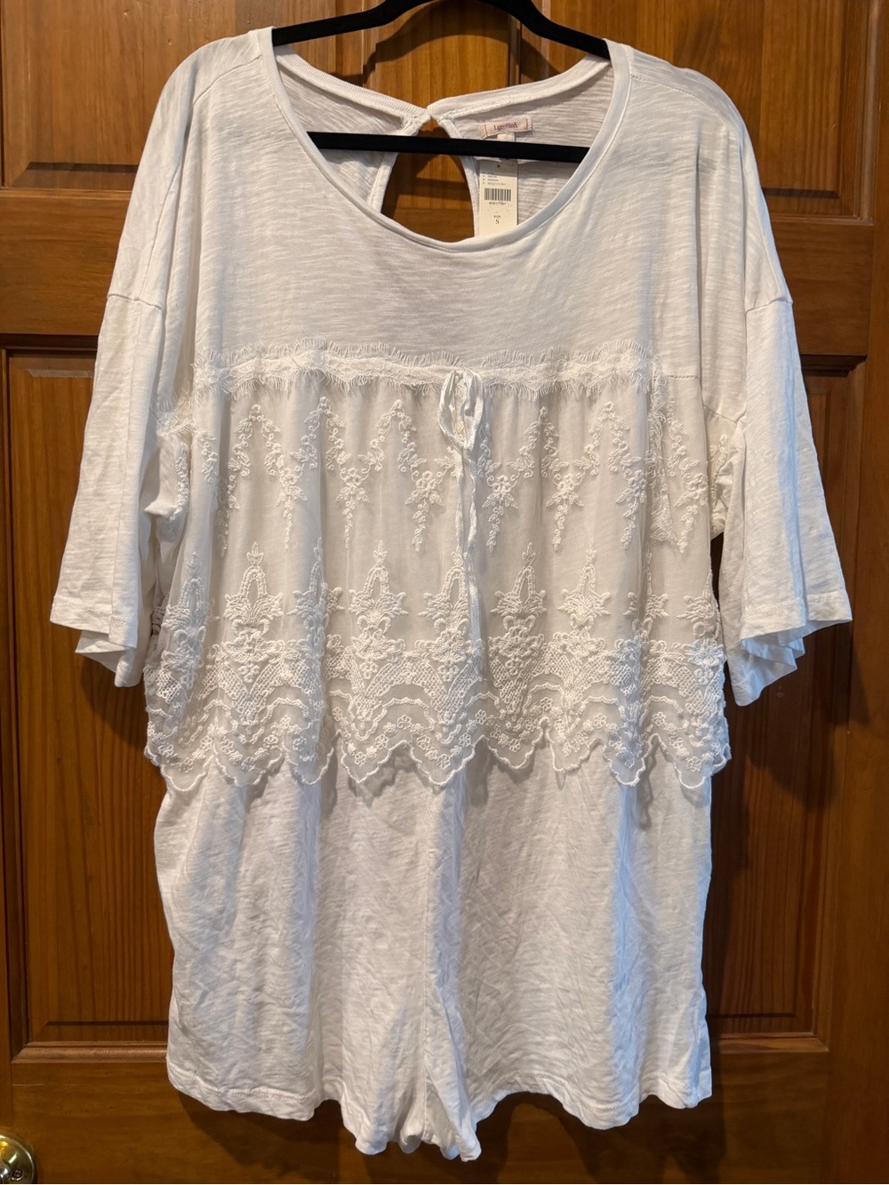 NWT! Sz S oversized! Lyrebird White Embroidered Lace Panel Women’s romper
